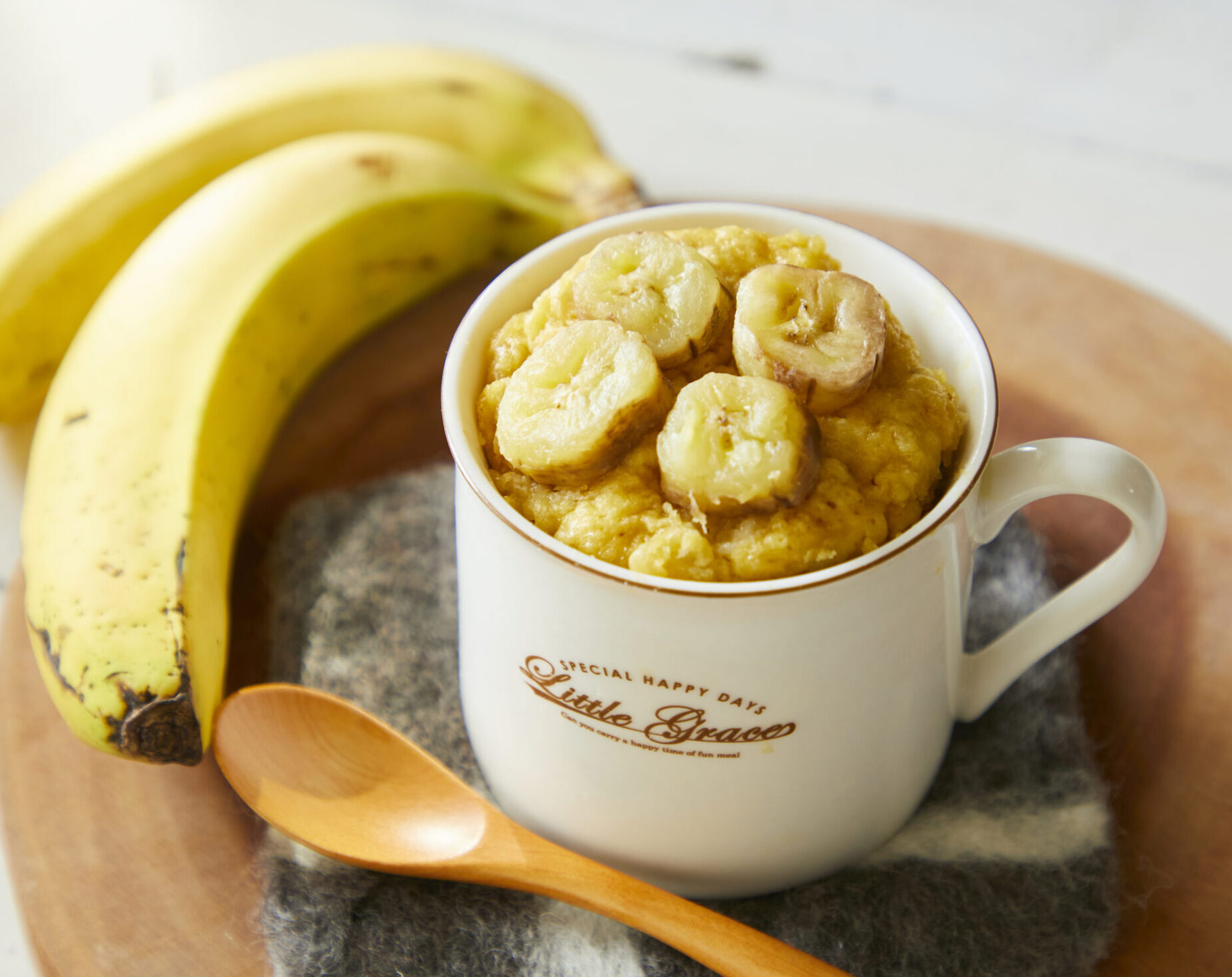  レンジで🍌マグカップバランゴンバナナケーキ